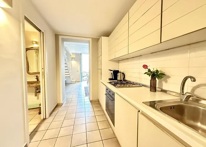 Residenza Garibaldi モノーポリ